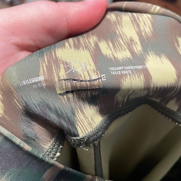 NWOT Aerie Crossover Waist Printed Leggings - Picture 6 of 6